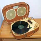 20060528155800-tocadiscos.jpg